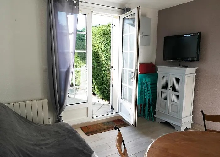 Le Cottage